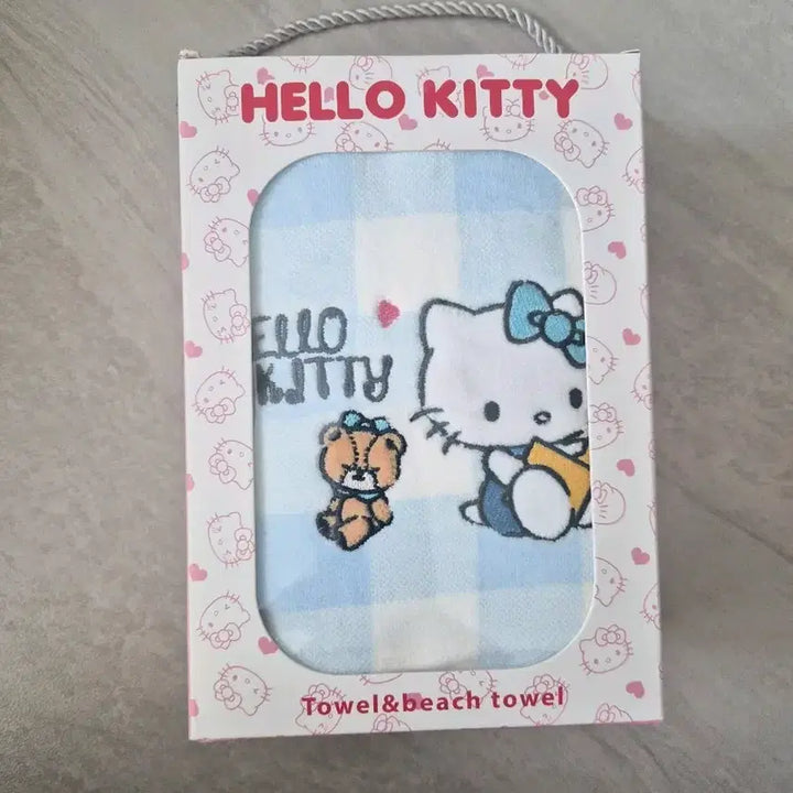 [BUNJANG] Sanrio Hello Kitty Beach Towel (Authentic/New) / 산리오 헬로키티 비치타올 비치타월 수건(정품/새상품)