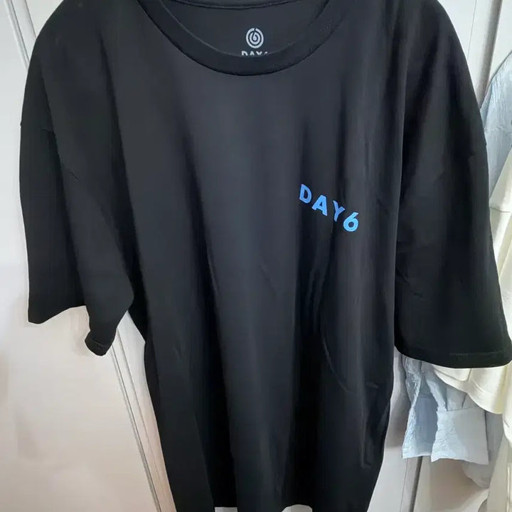 [BUNJANG] Day6 Forever Young Tour T-Shirt XL / Day6-포에버영 해투티셔츠 (XL)