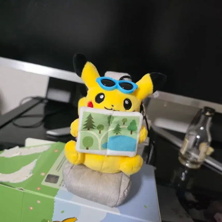 [BUNJANG] Hyundai x Pikachu Keychain Doll / 현대차 피카츄  포켓몬  키링 인형