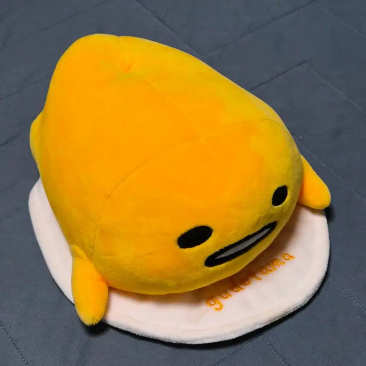 [BUNJANG] Gudetama Plush Doll / 구데타마 인형