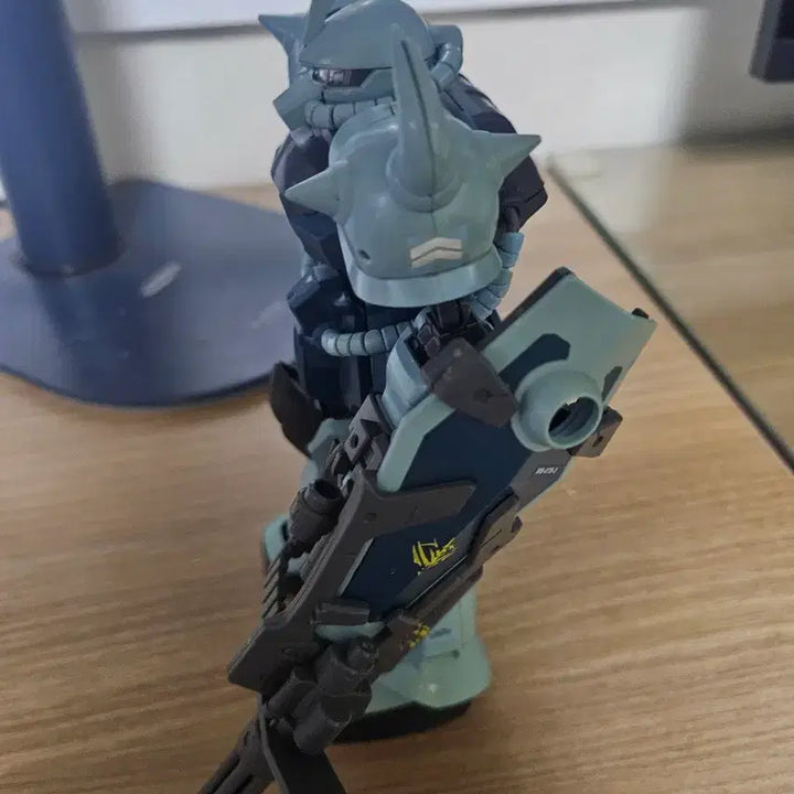 [BUNJANG] MG Gouf Custom "Mobile Suit Gundam" Custom Build Plastic Model / [MG] 구프 커스텀 건담 프라모델 조립품
