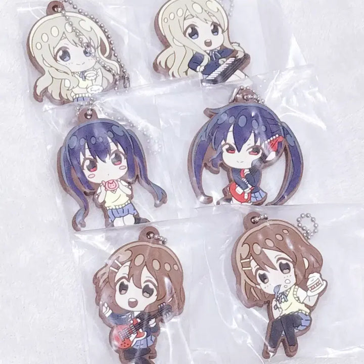 [BUNJANG] K-ON! Deformed Yui Azusa Tsumugi Rubber Strap Gacha Keyring Set / 케이온 데포르메 유이 아즈사 츠무기 러버 스트랩 가챠 키링 세트