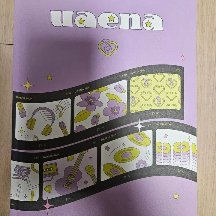[BUNJANG] IU UAENA 5th Photobook / 아이유 유애나 5기 포토북