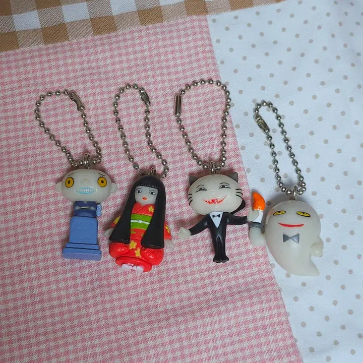 [BUNJANG] Collection of 4 Classic Ghost Restaurant Keychains / [일본정품] 일괄 고전 괴담레스토랑 키링