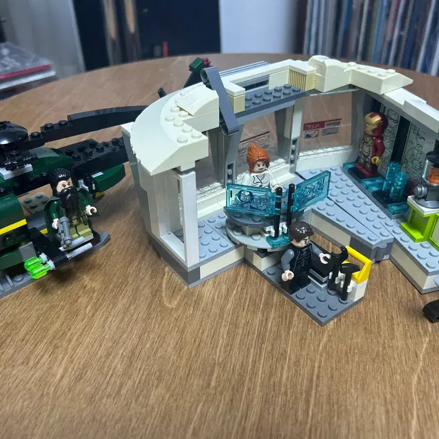 [BUNJANG] LEGO Super Heroes Iron Man Malibu Mansion Attack 76007 / 레고 슈퍼히어로 아이언맨 말리부 맨션 공격 76007