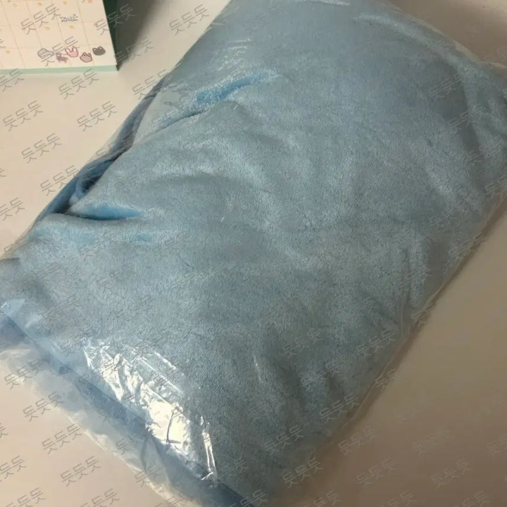 [BUNJANG] PLAVE Concert Sealed Blanket / 플레이브 콘서트 미개봉 담요 판매