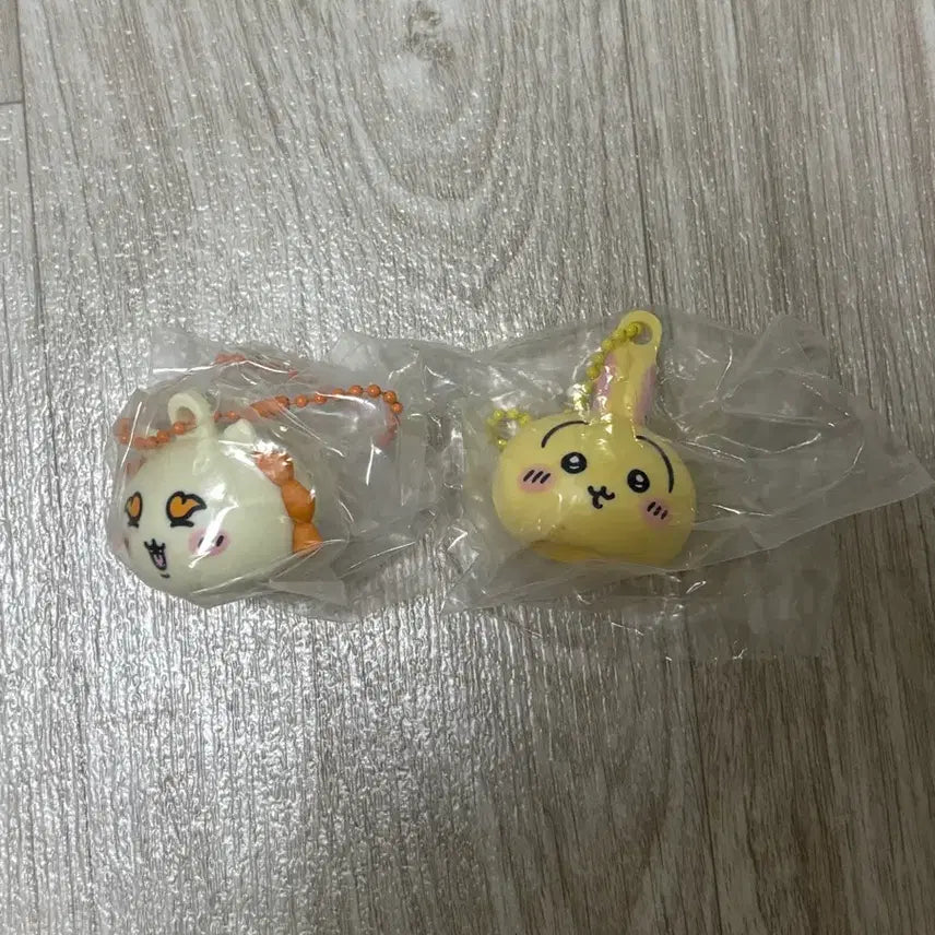 [BUNJANG] Chiikawa Lip Cap Gacha Shisa Usagi Bundle Set (Sealed) / 치이카와 립캡 가챠 시사 우사기 일괄