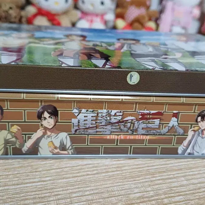 [BUNJANG] Attack on Titan Castella Tin Case Levi Acrylic Stand / 진격의 거인 카스테라 틴케이스 리바이 아크릴 스탠드