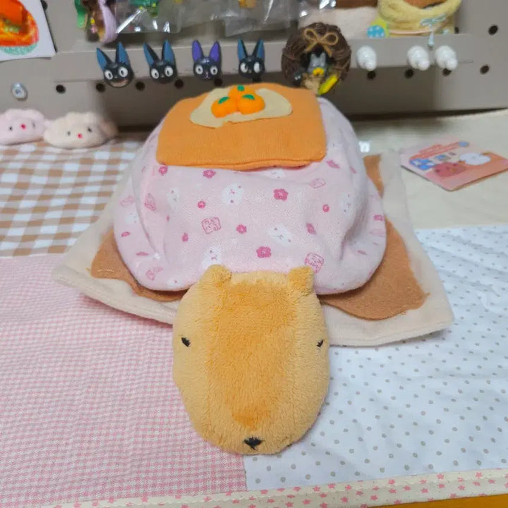 [BUNJANG] Genuine Japanese Vintage Kapibarasan Plush / [일본정품] 고전 코타츠 카피바라상 인형