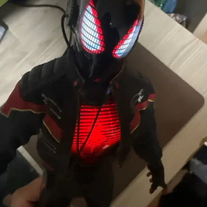 [BUNJANG] Hot Toys Spider-Man Miles Morales 2020 Suit 1/6 Scale Figure / 핫토이 스파이더맨 마일즈 모랄레스 2020 슈트 1/6 피규어