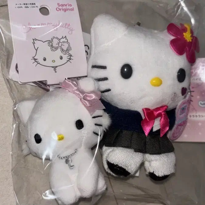[BUNJANG] Charmmy Kitty &amp; Kogal School Uniform Kitty Mascot Keyring Doll Set / (2종세트) 챠미키티 + 코갸루 교복 키티 y2k 마스코트 키링 인형