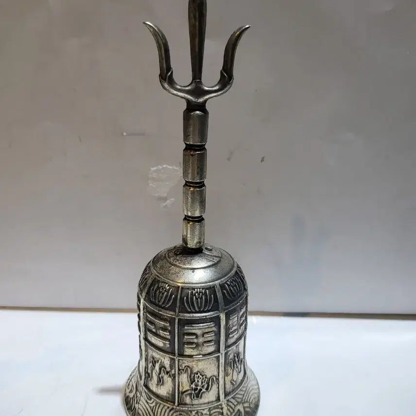 [BUNJANG] White CopperBuddhist Prayer Bell (Yoryeong) / 백동 요령