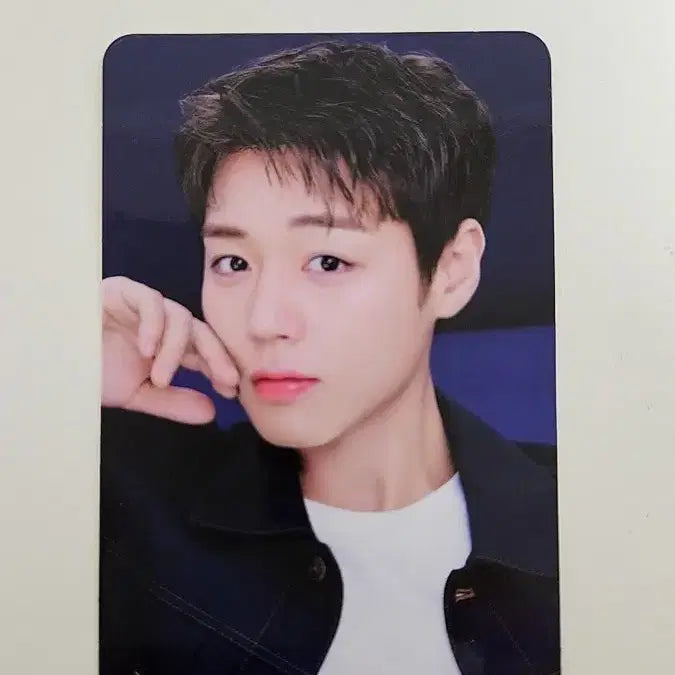 [BUNJANG] Park Ji Hoon Makeprem Photocard Denim Jacket Version / 박지훈 메이크프렘 포카 청자켓