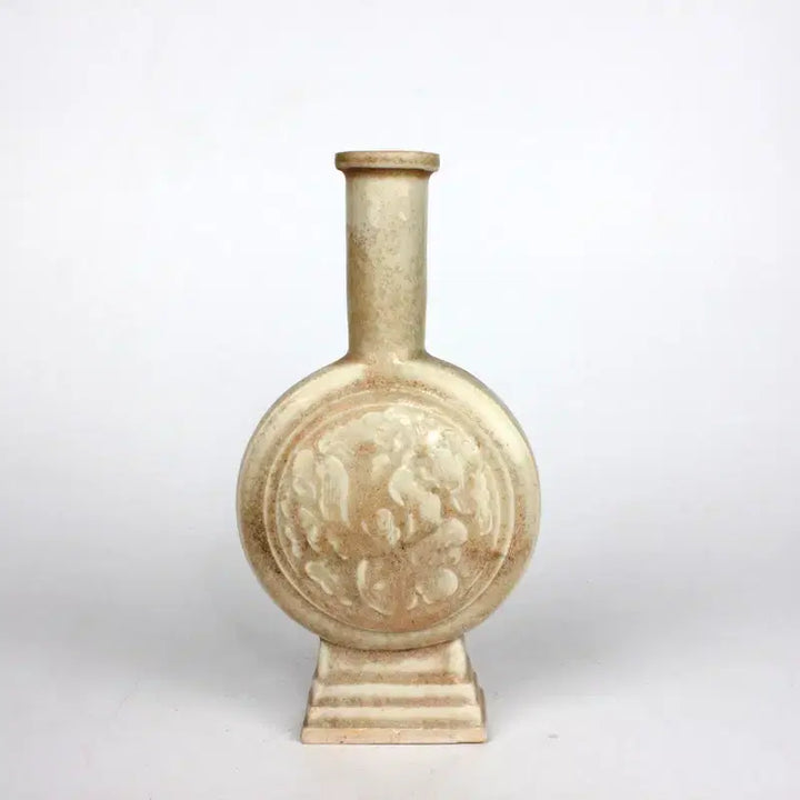 [BUNJANG] White Porcelain Peony Decorated Flask Vase / 백자모란문 편병