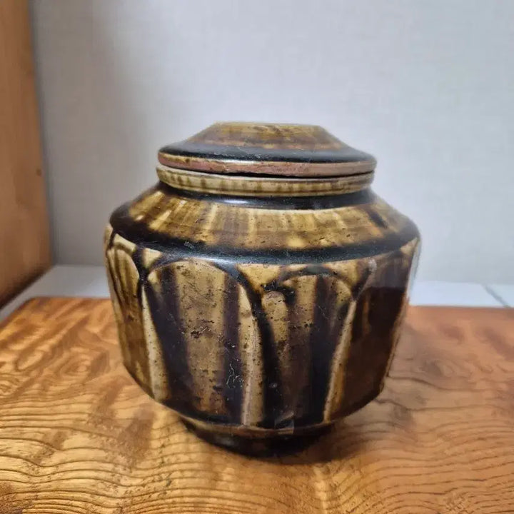 [BUNJANG] 12-Sided Steatite Jar with Lid / 석간주