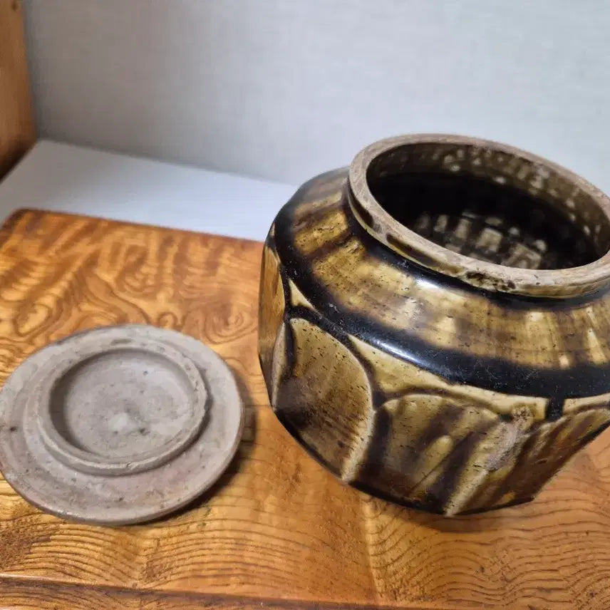 [BUNJANG] 12-Sided Steatite Jar with Lid / 석간주