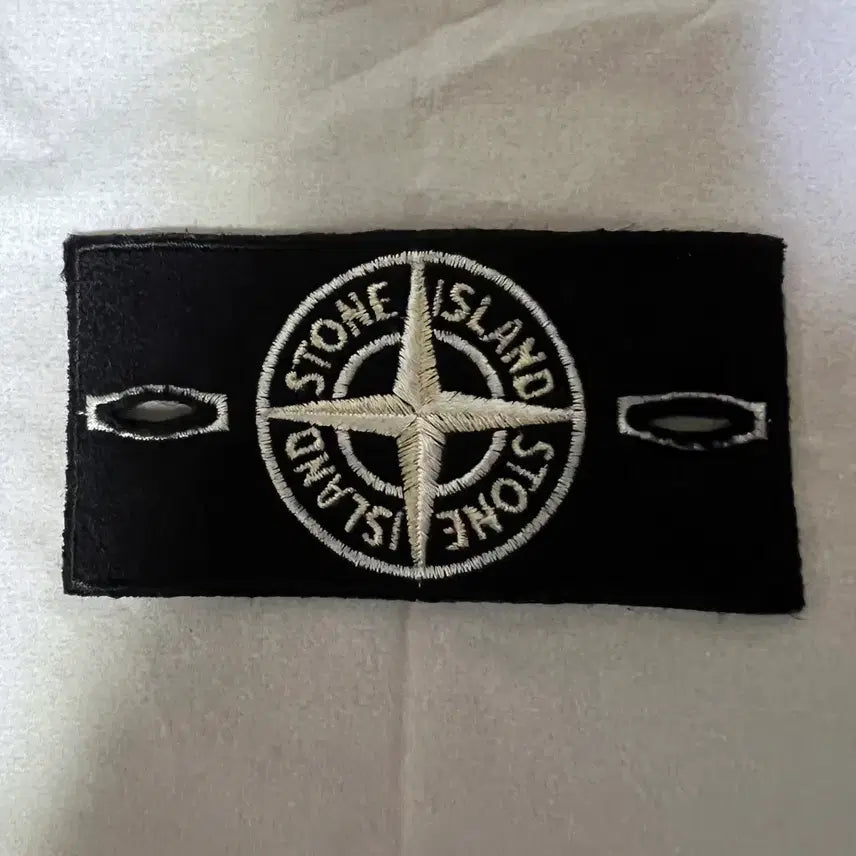 [BUNJANG] Stone Island White Badge / 정품 스톤아일랜드 화이트 와펜