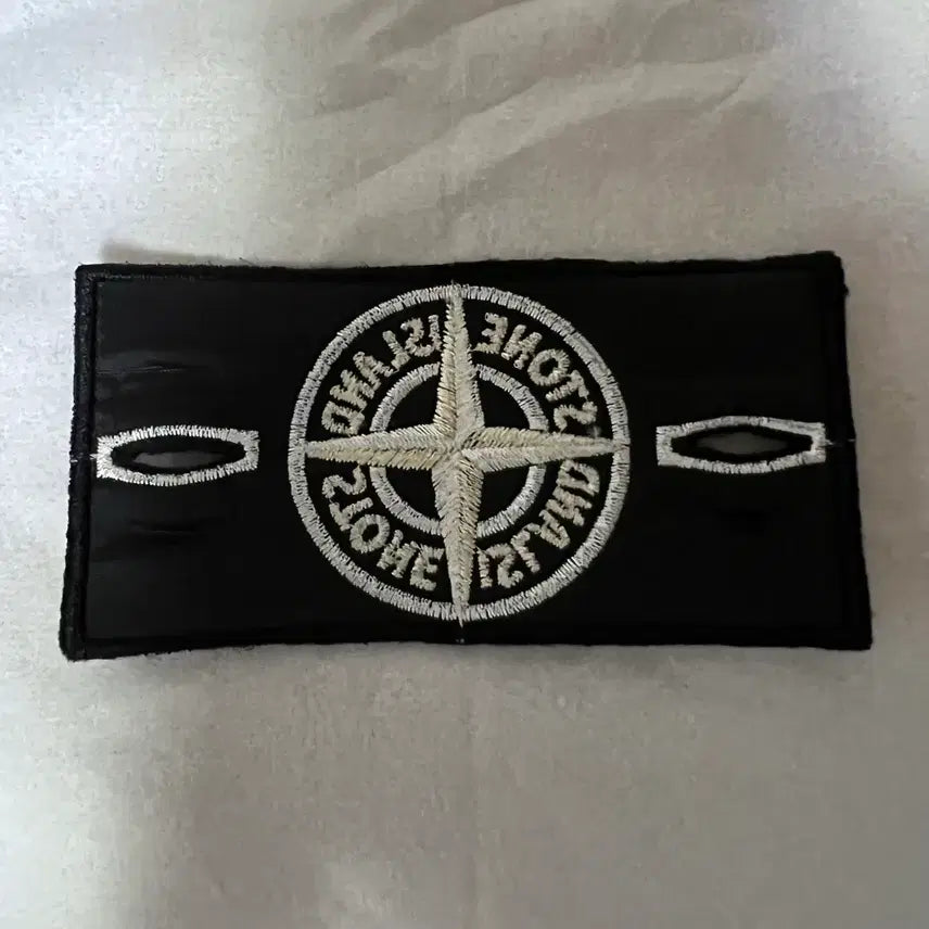 [BUNJANG] Stone Island White Badge / 정품 스톤아일랜드 화이트 와펜