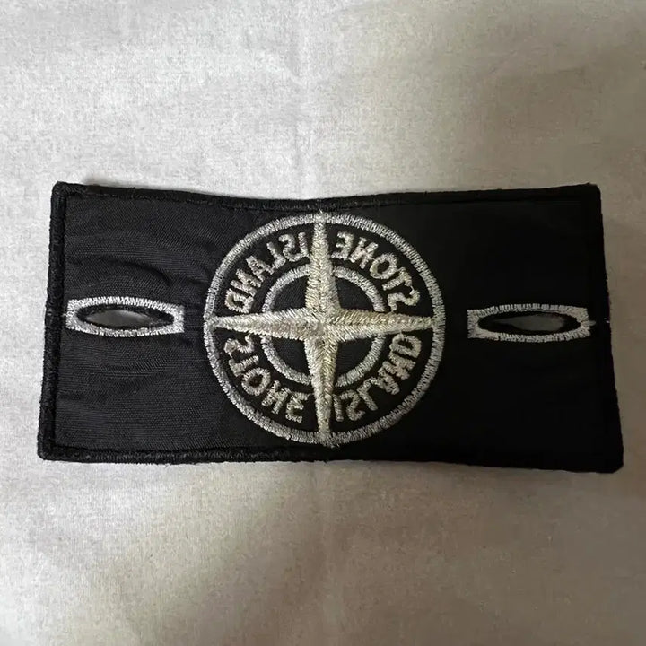 [BUNJANG] Stone Island Reflective Dust Grey Badge / 정품 스톤아일랜드 리플렉티브 더스트 그레이 와펜