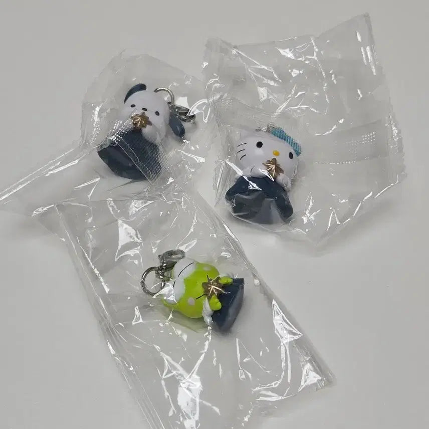 [BUNJANG] Sanrio Starlight Angel Charm Keychain Gacha 3 Types Bundle Set / 일괄) 산리오 별빛 천사 참 키링 가챠 3종