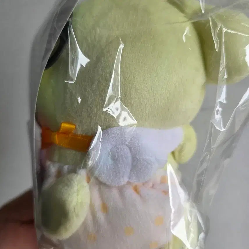[BUNJANG] Aveil Pochama Clover Pompompurin Plush Charm / 아베일 클로버 폼폼푸린 인형키링