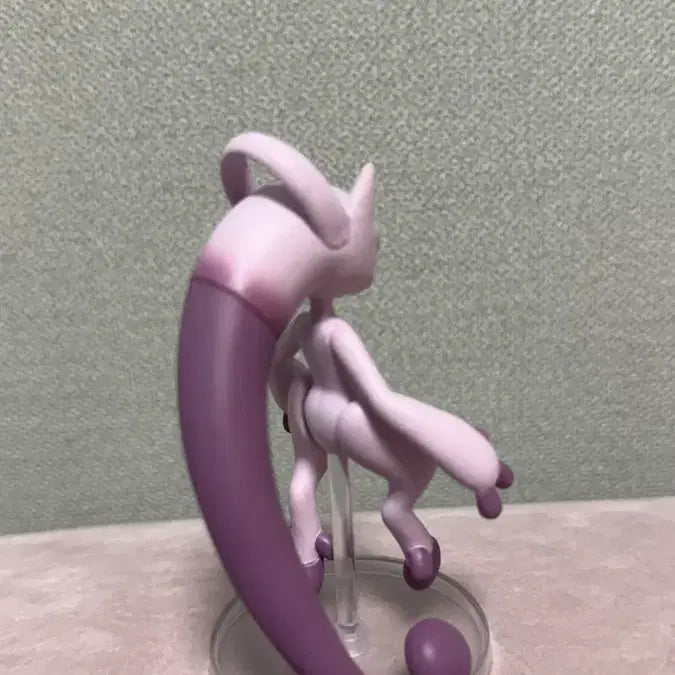 [BUNJANG] Mewtwo Figure / 포켓몬 뮤츠 피규어