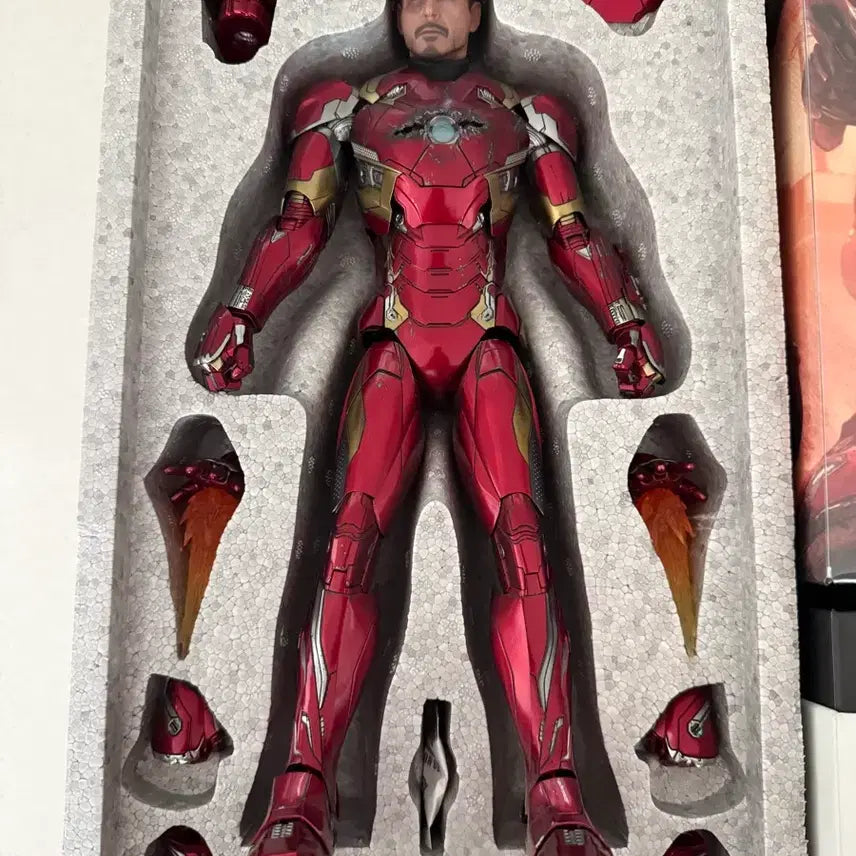 [BUNJANG] Hot Toys Iron Man Mark 46 Figure / 핫토이 아이언맨 마크46