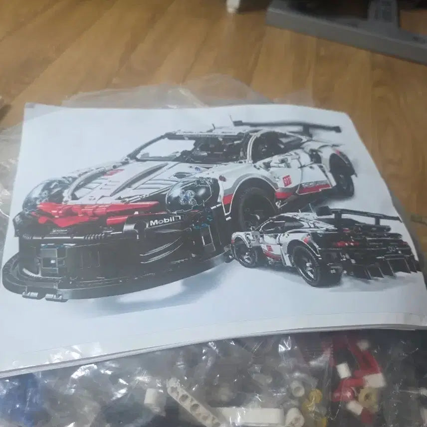 [BUNJANG] LEGO Technic 42096 Porsche 911 RSR / 레고 테크닉 42096 포르쉐 911 RSR