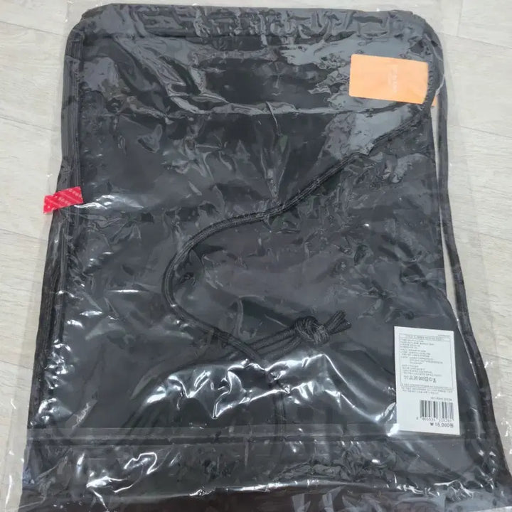 [BUNJANG] Fu Bao Drawstring Bag / 푸바오 짐색