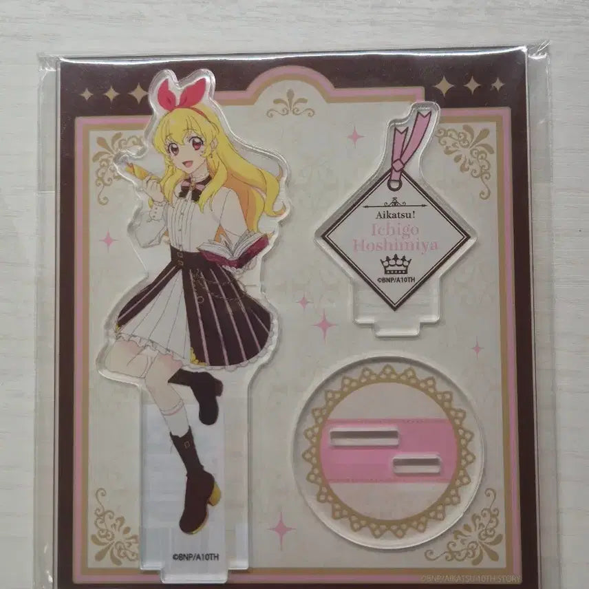 [BUNJANG] Ichigo Hoshimiya Acrylic Stand / 아이카츠 이치고 아크릴스탠드