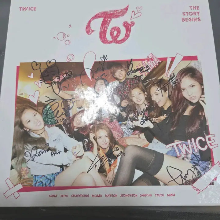 [BUNJANG] Twice The Story Begins Signed Album (Excludes Photocard) / 트와이스 우아하게 친필싸인앨범 (포카x)