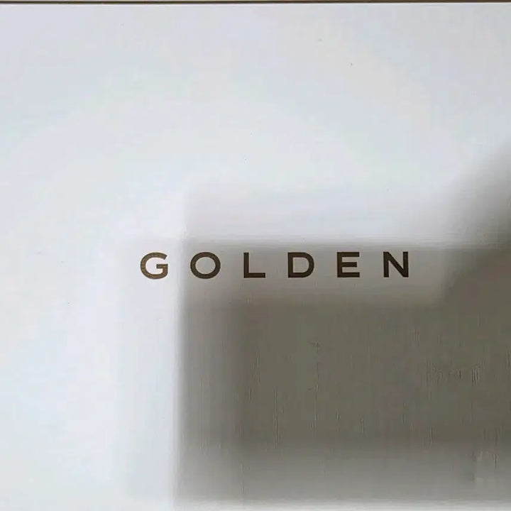 [BUNJANG] Jungkook GOLDEN Showcase Photocard / 정국 GOLDEN 쇼케이스 특전 양도합니다(포카포함)