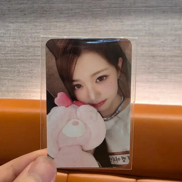 [BUNJANG] IVE Jang Wonyoung Everland MiniB Entrance Pass Photocard / 아이브 장원영 에버랜드 미니브 입장패스 포카