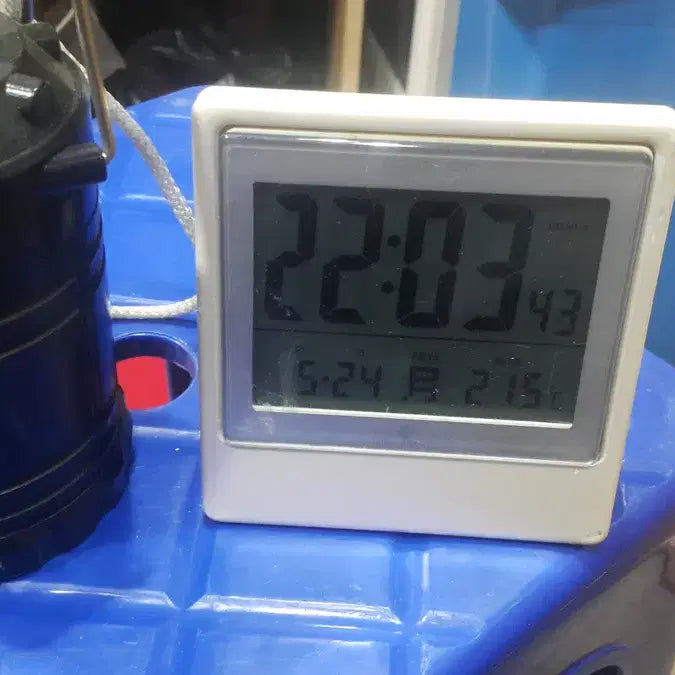[BUNJANG] LED Lantern, Digital Clock, Wooden Box Bundle Set / 엘이디 랜턴, 디지탈 시계등 일괄