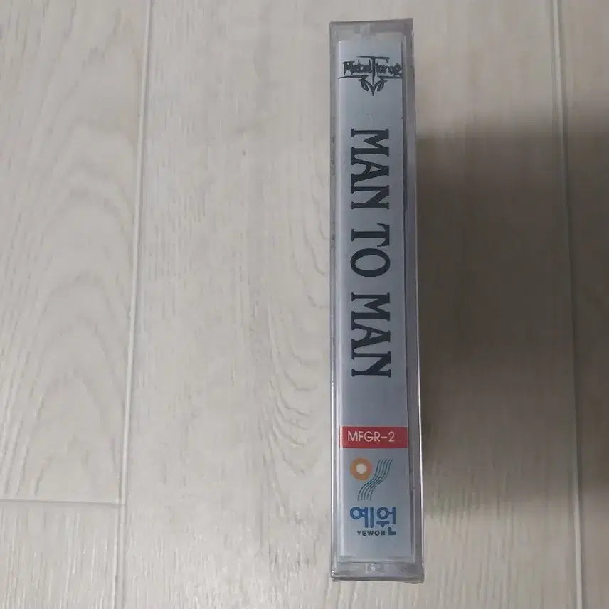 [BUNJANG] MAN TO MAN Sweatshirt Cassette Tape (Sealed) / 맨투맨 man to man 미개봉 카세트 테이프