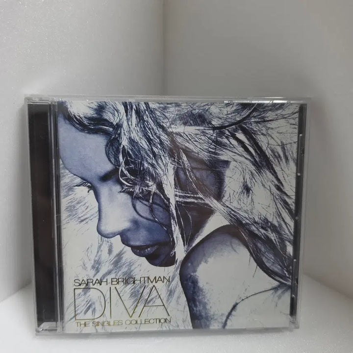 [BUNJANG] Sarah Brightman Diva Best Of Album / 사라 브라이트만 (Sarah Brightman) - Diva