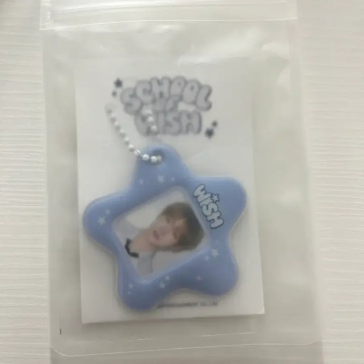 [BUNJANG] NCT WISH Yushi School of Wish Photocard Keychain / 엔시티위시 유우시 스오위 증사 키링 스쿨오브위시