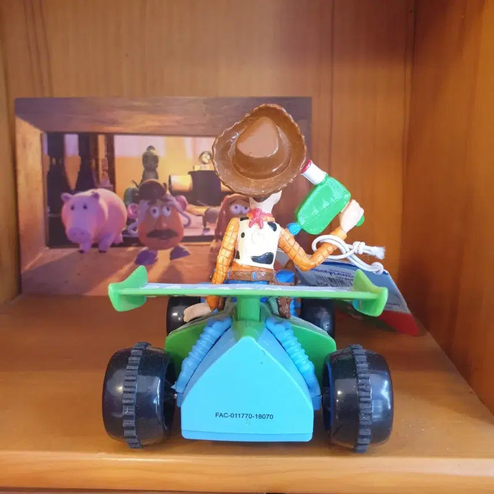 [BUNJANG] Disney Pixar Toy Story Woody Pull-Back Car Hong Kong Exclusive / 홍콩 디즈니랜드 토이스토리 풀백카 우디