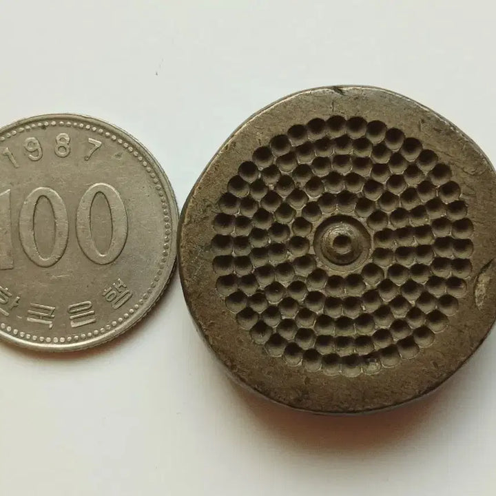 [BUNJANG] Unidentified Ancient Coinage (Myeongseong) - Thick and Aged / 51g 엄청난 두께와 전질의 미상 별전류