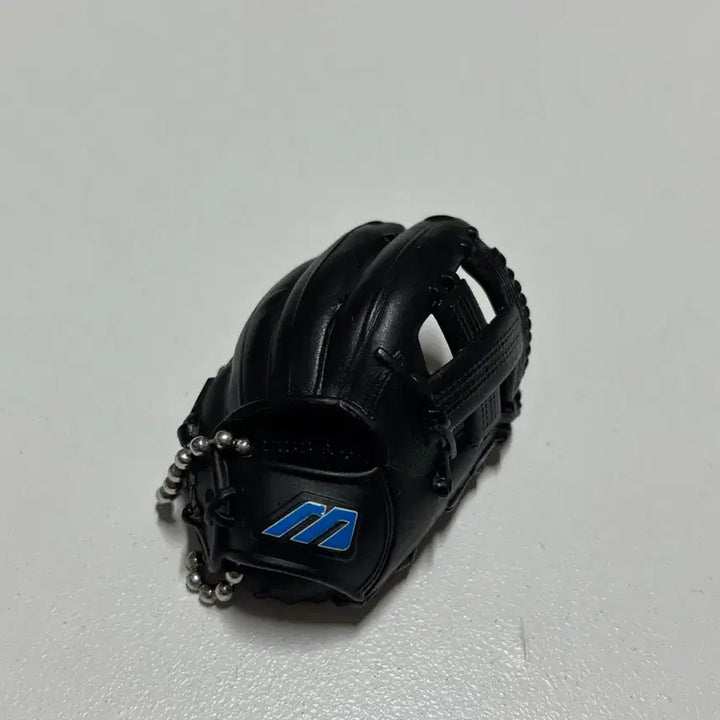 [BUNJANG] Japanese Gacha Baseball Glove Charm / 일본가챠 야구글러브가챠판매