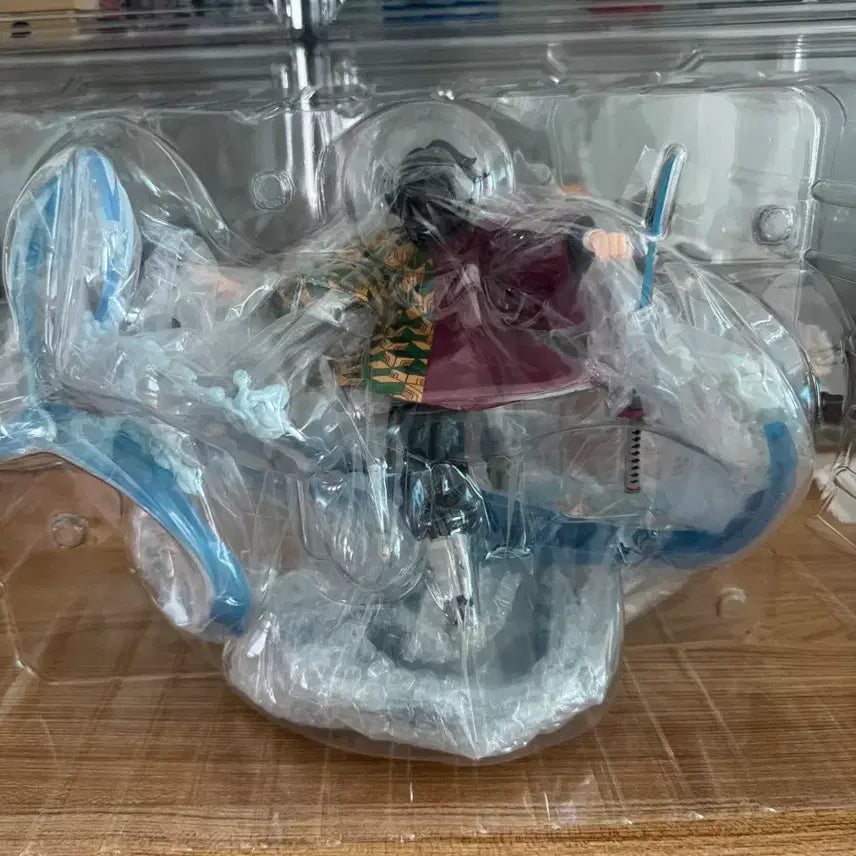 [BUNJANG] Demon Slayer Giyu Tomioka Figure / 귀멸의 칼날 토미오카 기유 피규어