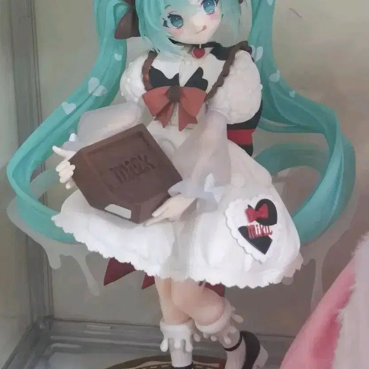 [BUNJANG] Hatsune Miku Trio-Try-iT Milk Ver. Figure (Unsealed) / 개봉 하츠네 미쿠 Trio-Try-iT 피규어 밀크ver.