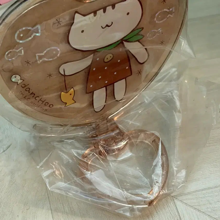 [BUNJANG] MRK Mister Key Button Glitter Desk Heart Mirror / 고전문구 엠알케이 미스터케이 단추 반짝이 탁상형 하트 거울