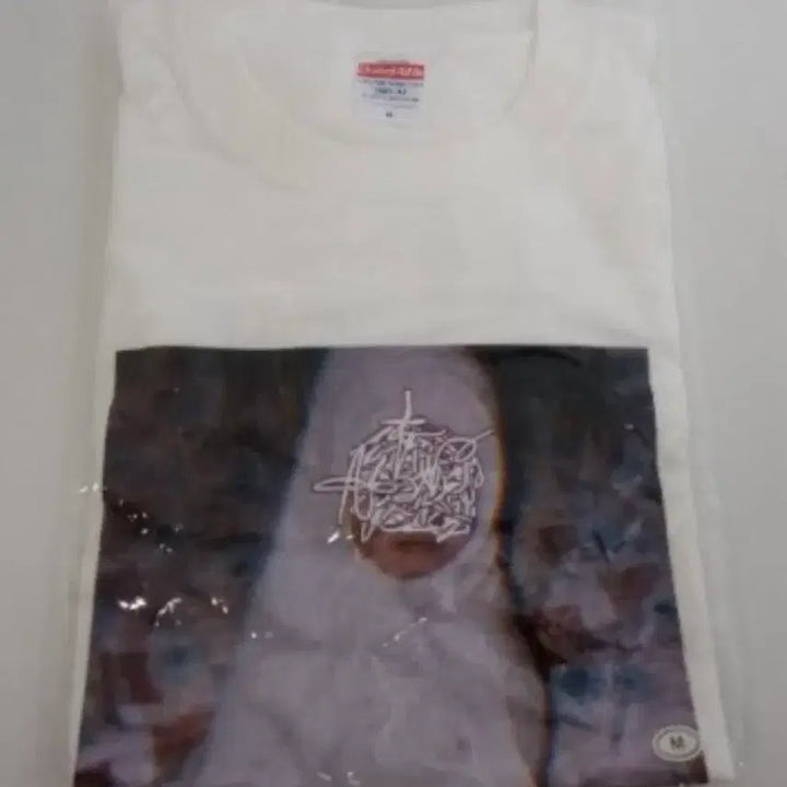 [BUNJANG] ZUTOMAYO Akane T-Shirt (ZanZan Tour 2019) / 희귀) 초창기 즛토마요 아기 아카네 티셔츠