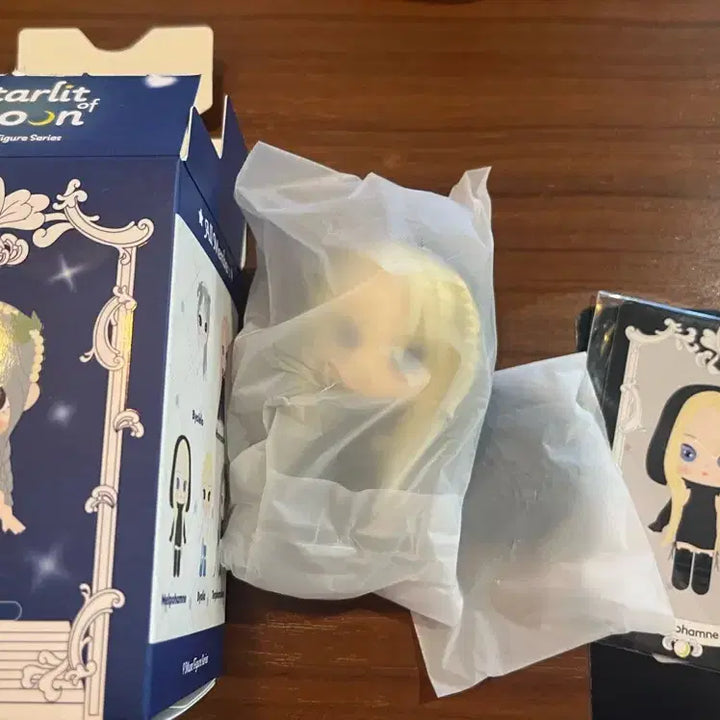 [BUNJANG] Mamamoo Moonbyul Starlit of Muse Figure (Sealed) / 마마무 문별 피규어 미개봉