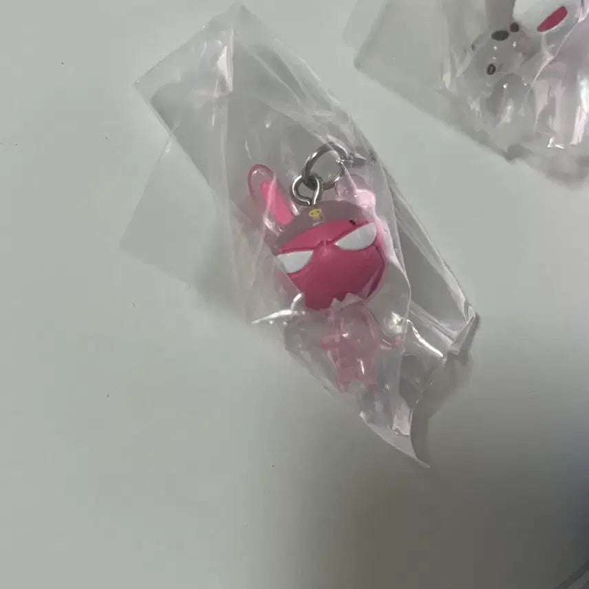 [BUNJANG] Keroro Animals Rubber Charm Rabbit Giroro / 케로로 동물 메지루시 가챠 키링 토끼 기로로