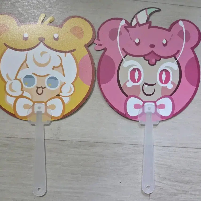 [BUNJANG] Cookie Run Cream Puff Cookie Snapdragon Cookie Fan Set / 쿠키런 생크림담비 쿠키 스냅드래곤 쿠키 부채