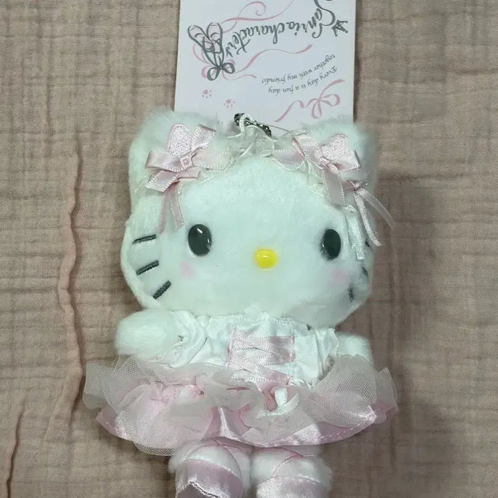 [BUNJANG] Sanrio Shironeko Ballerina Hello Kitty / (정품) 산리오 시로네코 발레리나 헬로키티