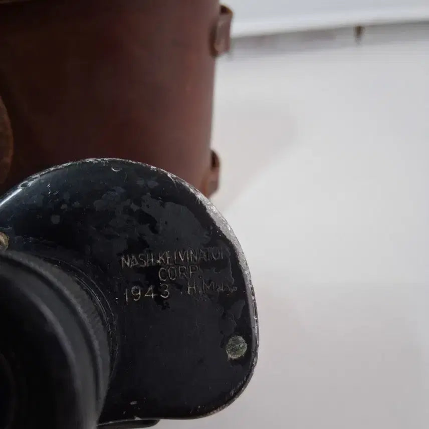 [BUNJANG] WWII US Army Binoculars 6x30 with Leather Case / 2차세계대전 미군쌍안경 6x30 가죽 케이스 포함