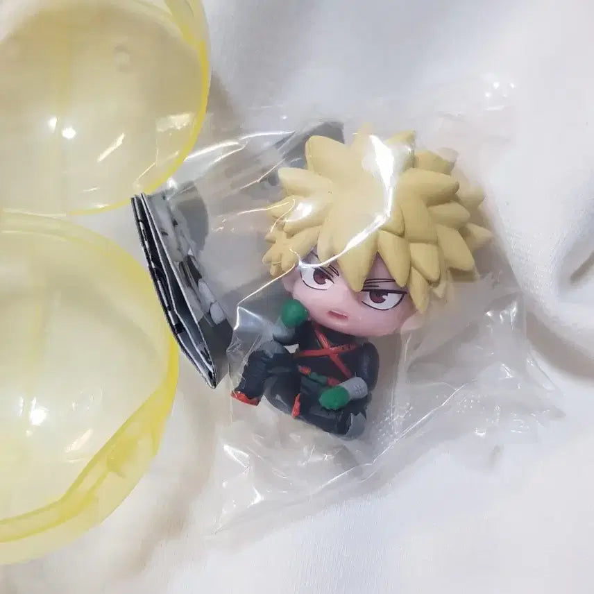[BUNJANG] My Hero Academia Katsuki Bakugo Suwarasetai Gacha Figure (Sealed) / 미개봉 바쿠고 스와라세타이 가챠 카츠키 피규어 나히아 히로아카